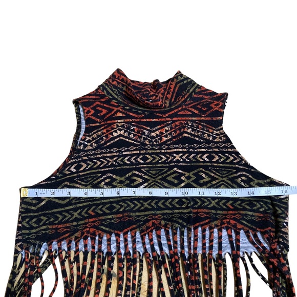 Vintage mock neck fringed cami-tank. Black, rust and khaki green. Funky-sexy! - Picture 4 of 5